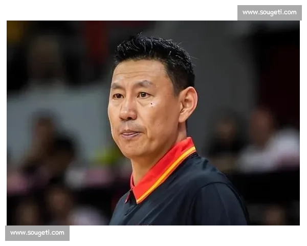 朱芳雨与李楠谁更适合重塑中国男篮未来从球员传奇到教练博弈全面对比